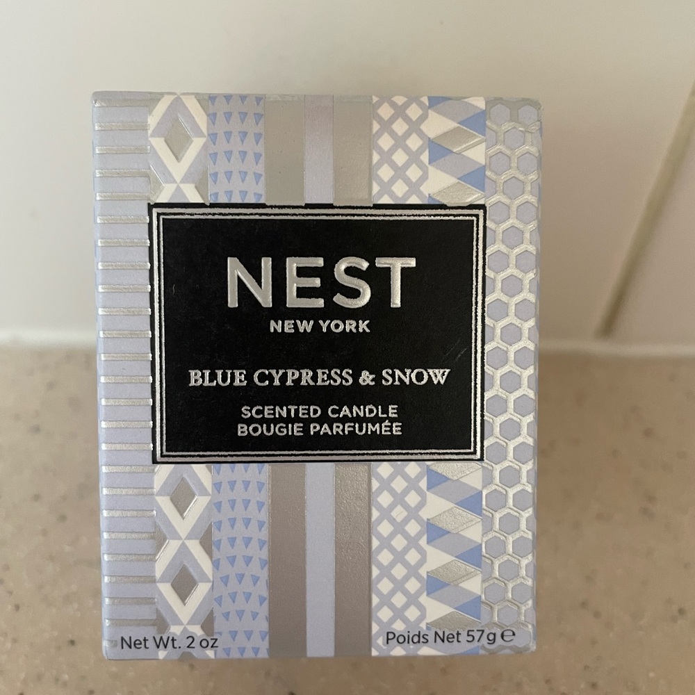 NEST Fragrances Blue Cypress & Snow Votive Candle